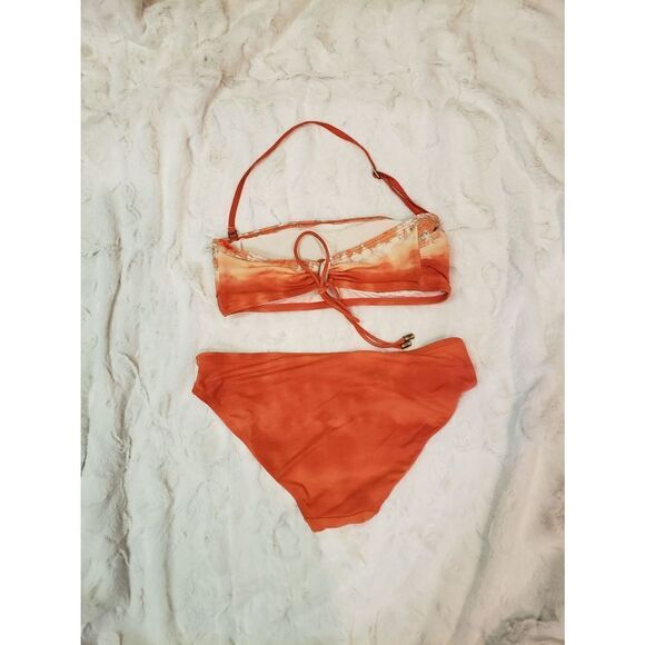 Micheal Kors Bikini  - Picture 2 of 4